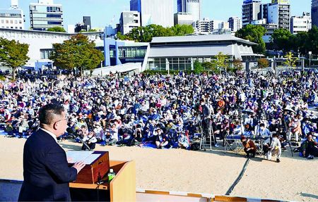 維新政治で壊された暮らし再生を 大阪　小池書記局長訴え