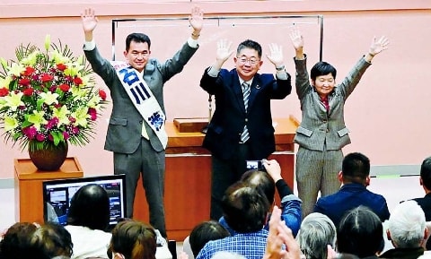 県政をさらに前へ　かけがえない党２議席　小池書記局長、県議選勝利訴え
